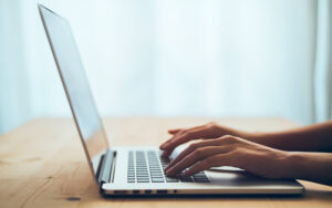 4 Low-Budget Marketing Strategies for Tech Startups That Work!