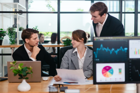 Understanding B2B Technology Database Providers